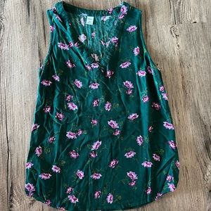 Old Navy XS sleeveless top